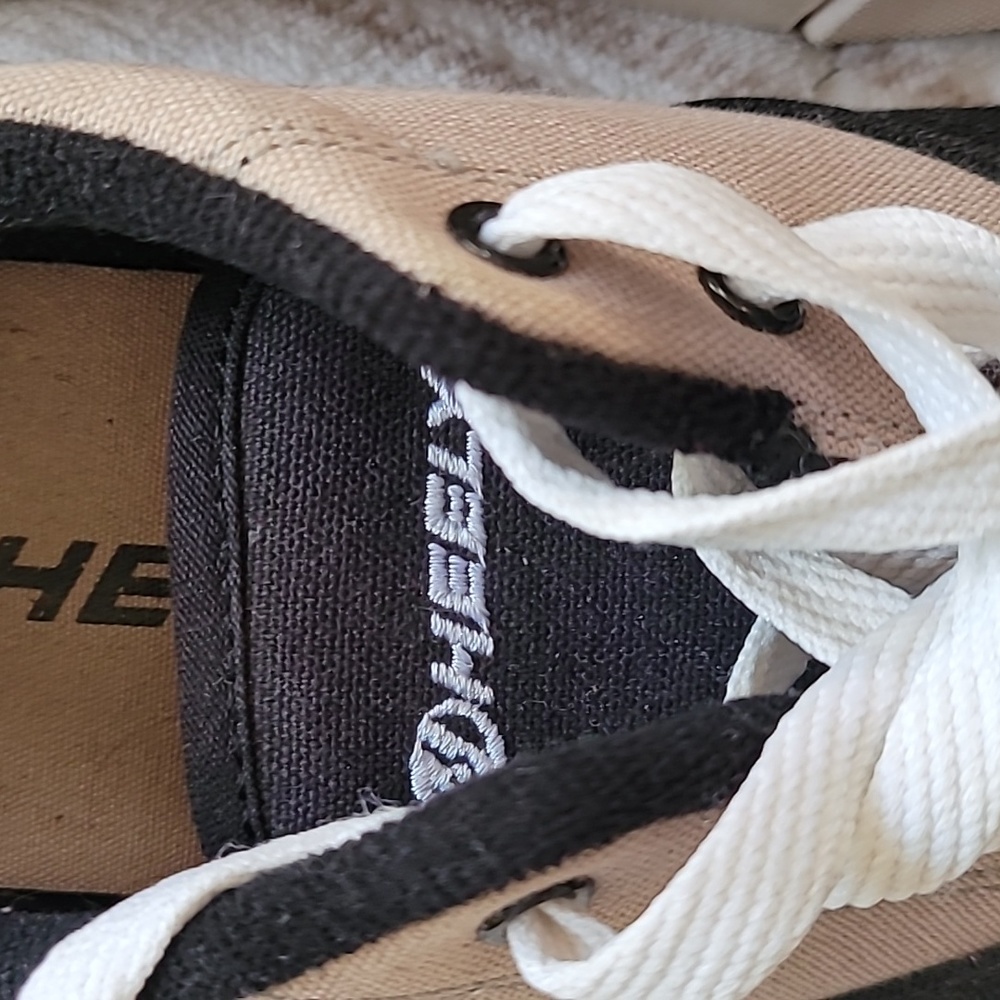 Heelys Youth Shoes (no wheels)